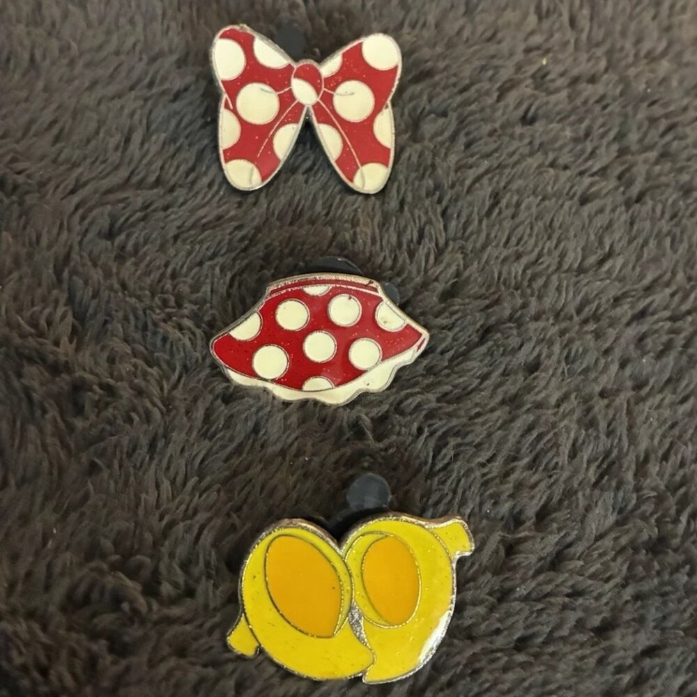 Disney Parks-Minnie Mouse Icon Accessory 3 Pin Lot- Glitter Bow, Skirt & Shoes